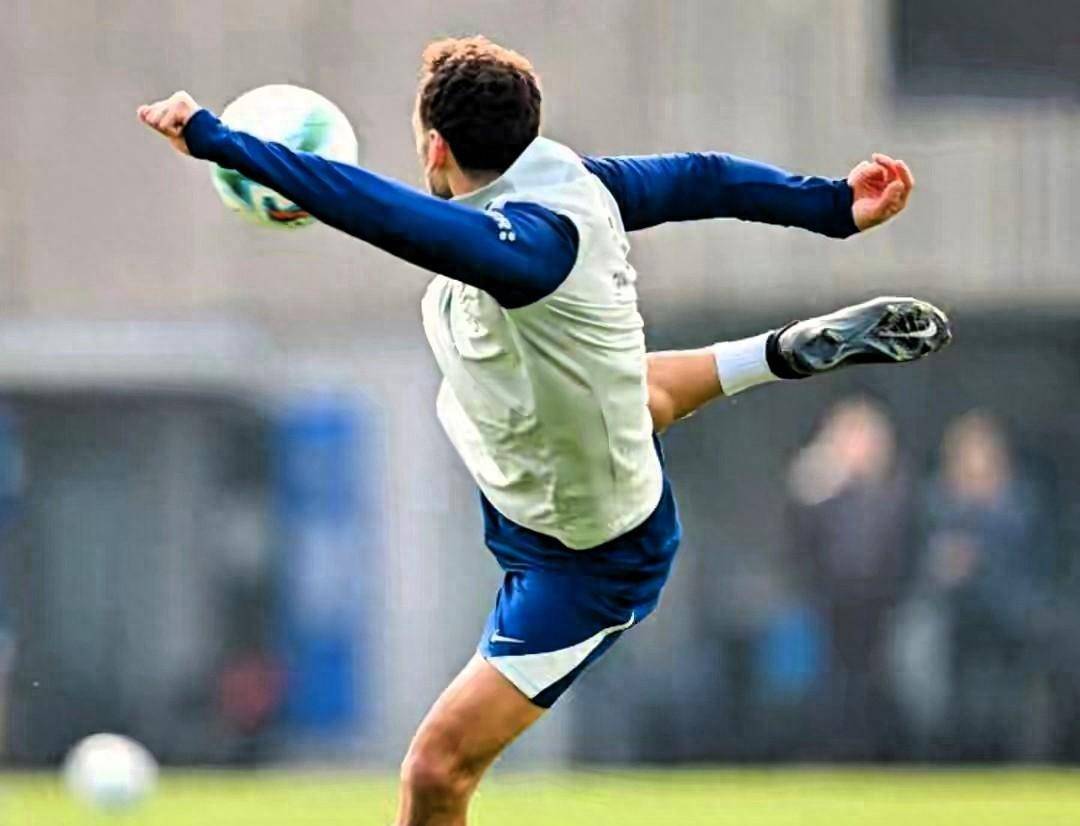 关于里程碑夜!拉齐奥状态回暖;德甲冲刺阶段刷纪录;媒体盛赞;赛程密集仍需轮换的信息 关于里程碑夜!拉齐奥状态回暖;德甲冲刺阶段刷纪录;媒体盛赞;赛程密集仍需轮换的信息