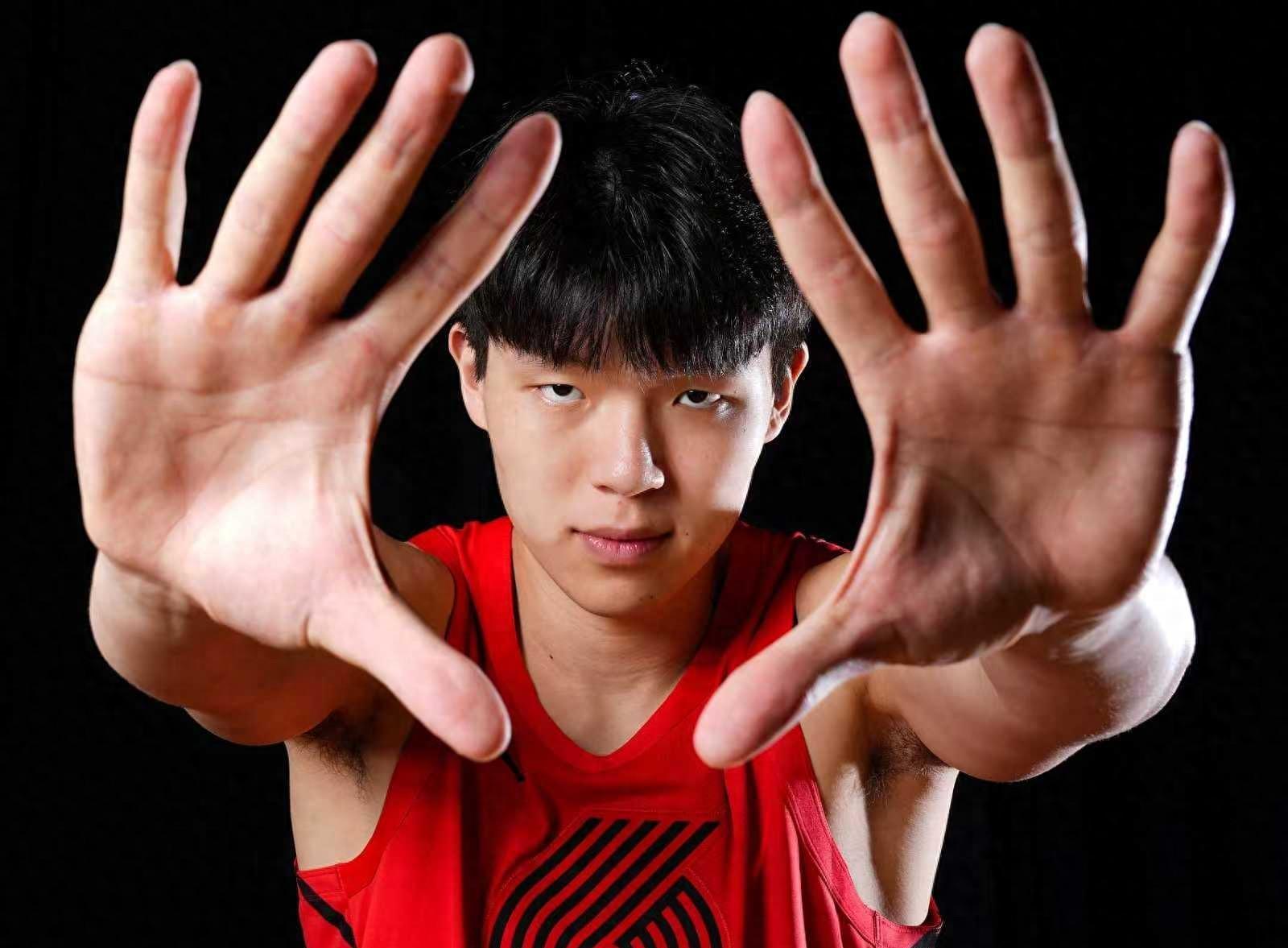 关于转折点!山东泰山回应争议,NBA季后赛清晨攻防权衡,引发热议,轮换策略成焦点的信息 关于转折点!山东泰山回应争议,NBA季后赛清晨攻防权衡,引发热议,轮换策略成焦点的信息