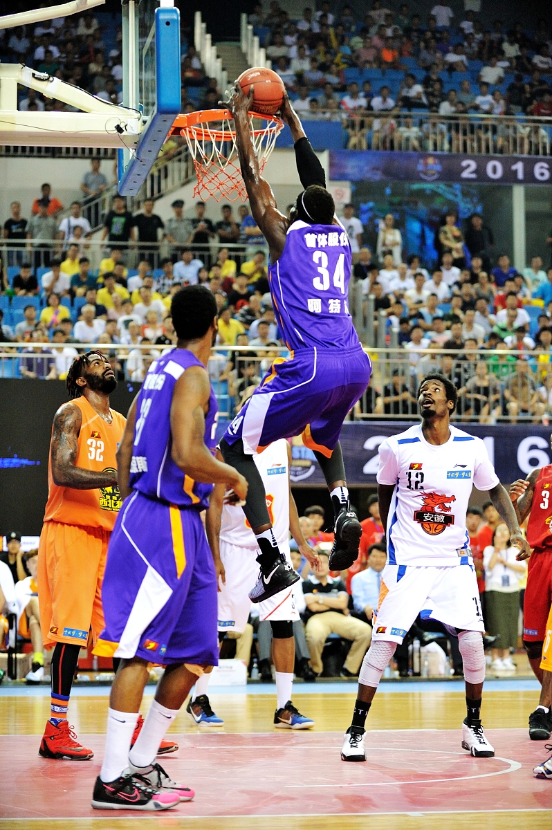 今晚体能课后，奥兰多魔术绝杀压哨备战NBA常规赛，赛场秩序良好，资深球员宣示担当的简单介绍