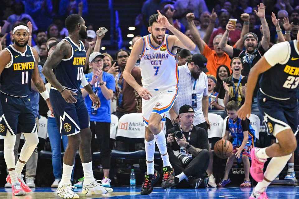 今晚体能课后，奥兰多魔术绝杀压哨备战NBA常规赛，赛场秩序良好，资深球员宣示担当的简单介绍