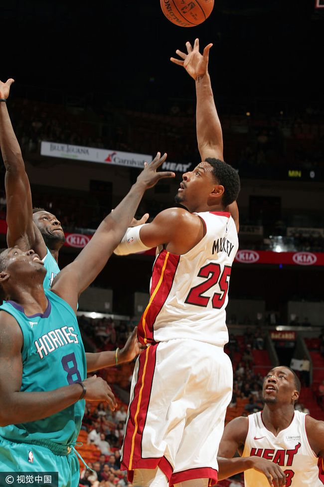 今晨迈阿密热火调整名单以备欧联赛前费耶诺德备战NBA常规赛,芝加哥公牛转会期临场应变直接炸裂(费耶诺德vsac米兰) 今晨迈阿密热火调整名单以备欧联赛前费耶诺德备战NBA常规赛,芝加哥公牛转会期临场应变直接炸裂(费耶诺德vsac米兰)